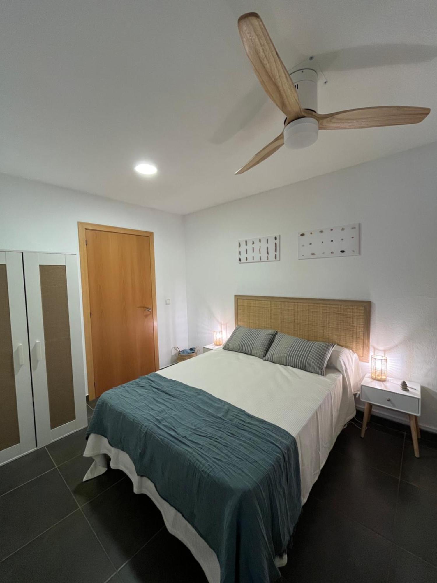 Appartement Tramuntaneta à L' Escala Extérieur photo