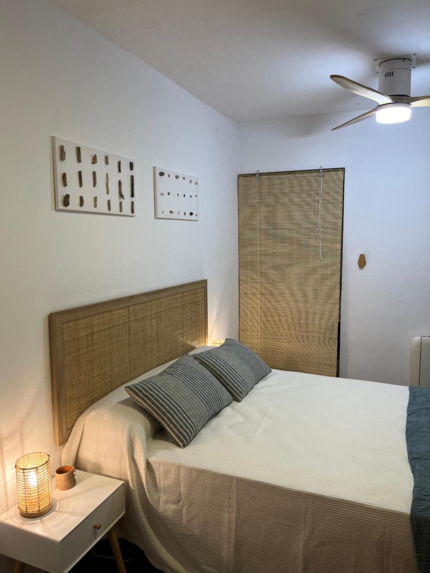 Appartement Tramuntaneta à L' Escala Extérieur photo